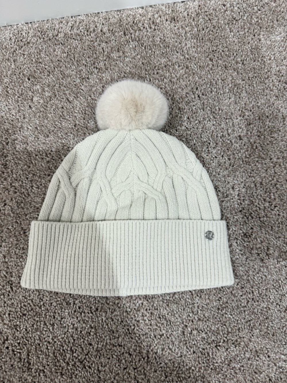 Lululemon Cable Knit Pom Pom Beanie
